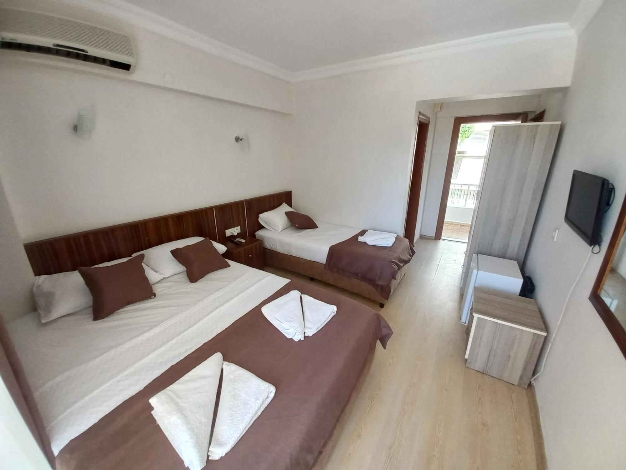 Mulka Hotel Ayvalik Exterior photo